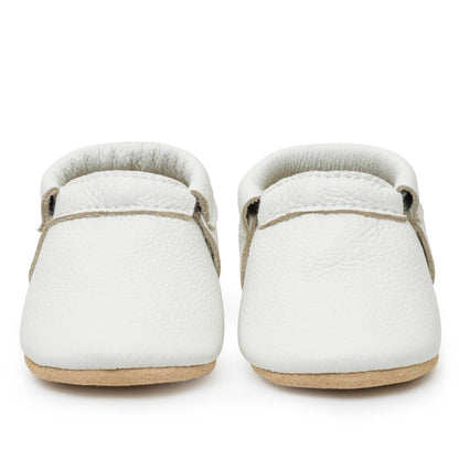 Fringeless Baby Moccasins - Leather Baby Shoes (Seashell)