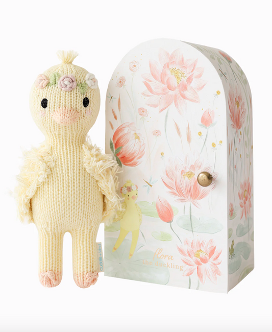 Tiny Flora the duckling (mauve)